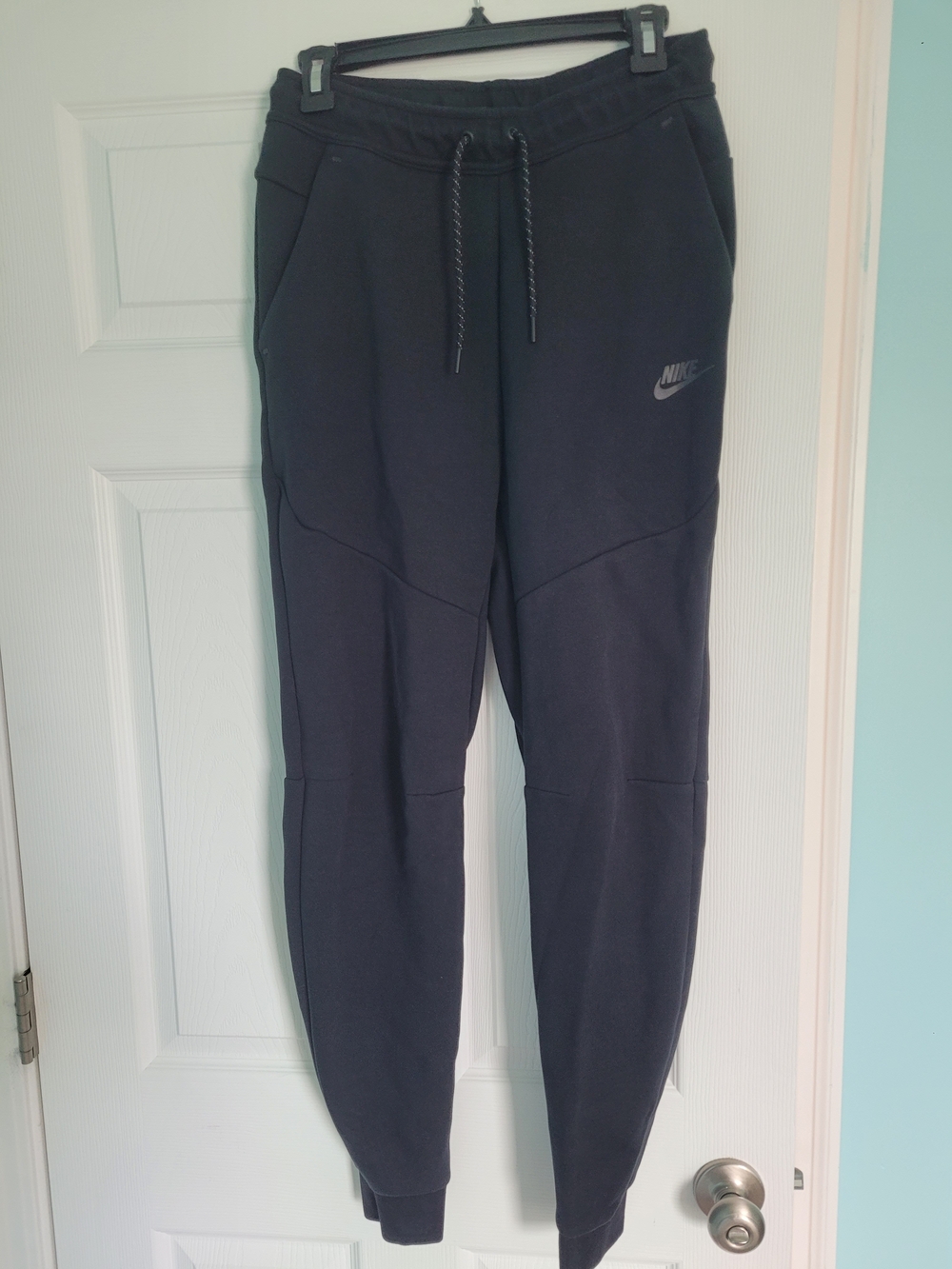 Nike Small Long Black Drawstring Jogger Sweatpants